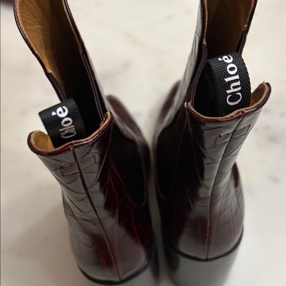 Chloe Women's Brown Leather Ankle Boots - Picture 4 of 5